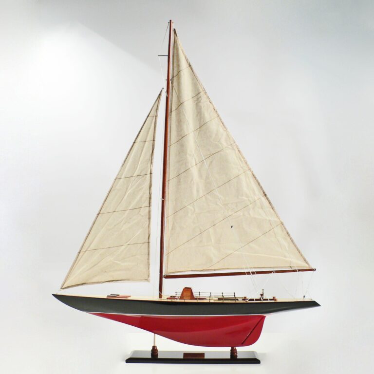 Maquette de bateau en bois faite à la main du Columbia